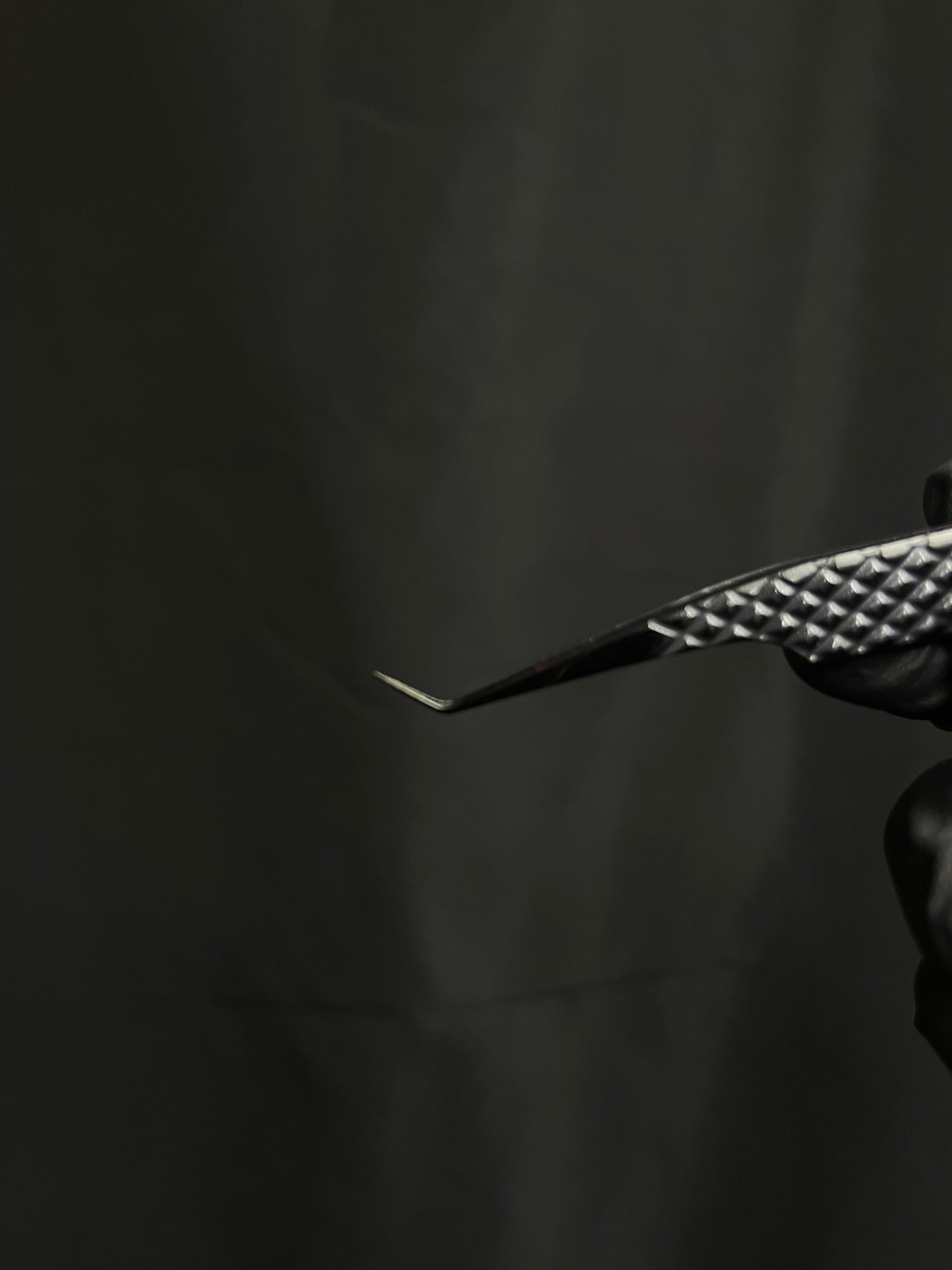 45° Tweezer