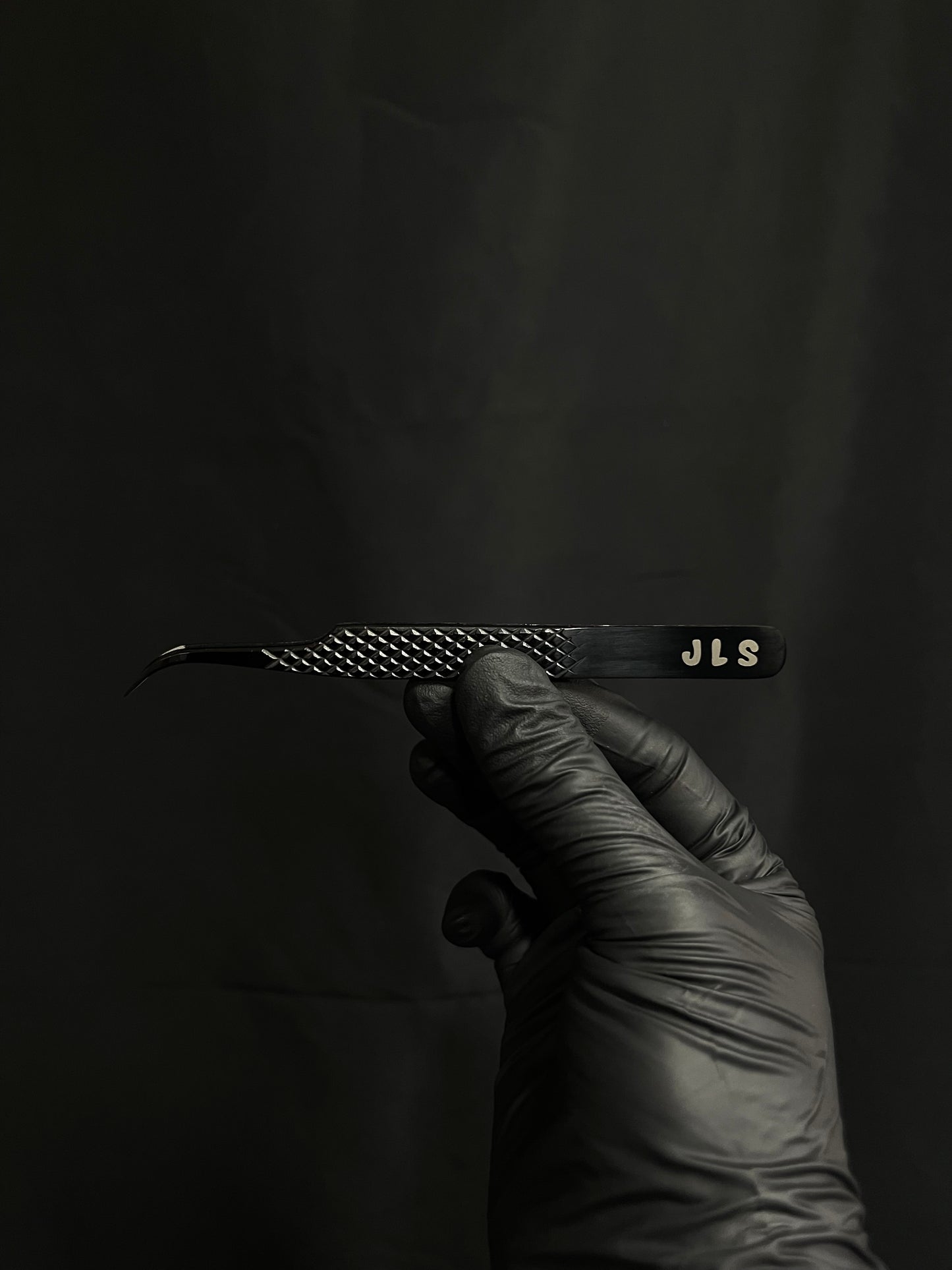J Curve Tweezer